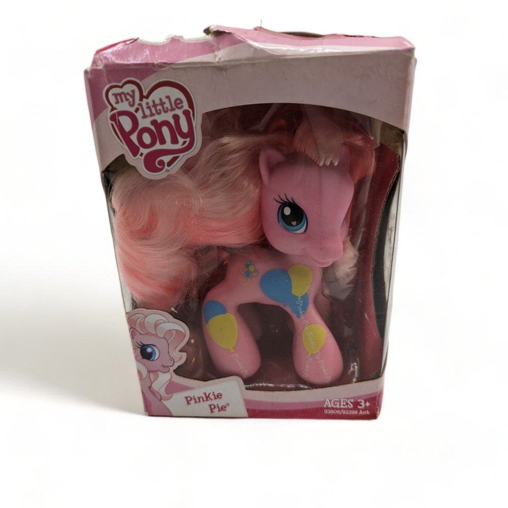 My Little Pony Pinkie Pie Ponyville Cutie Mark Design Pony Figure 4" & Brush - Picture 4 of 9